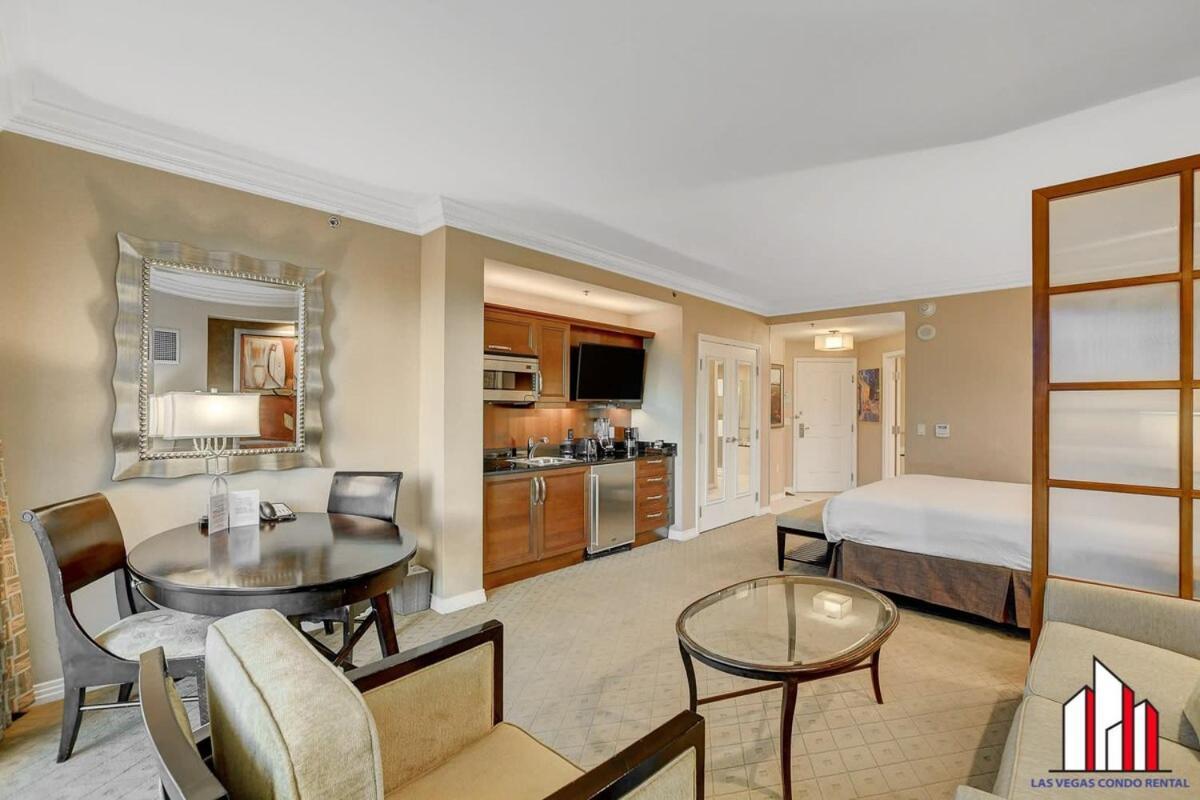 Mgm Signature-25-805 Balcony Strip Sphere F1 Views لاس فيغاس المظهر الخارجي الصورة